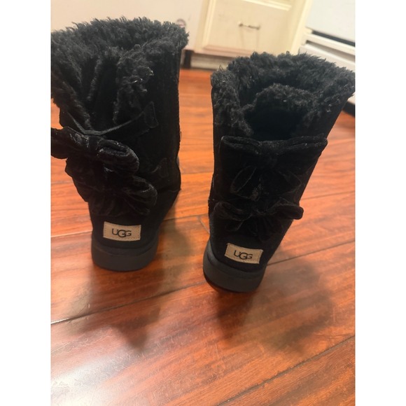 UGG Shoes - UGG Gita Black  Double Velvet Bow Mid Calf Winter Boots Womens 10